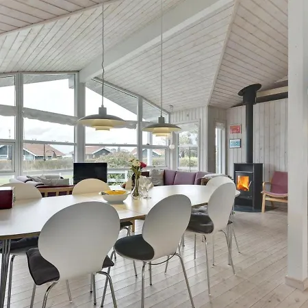 Dom wakacyjny Holiday Ilze - 300m From The Sea In Funen By Interhome Svendborg